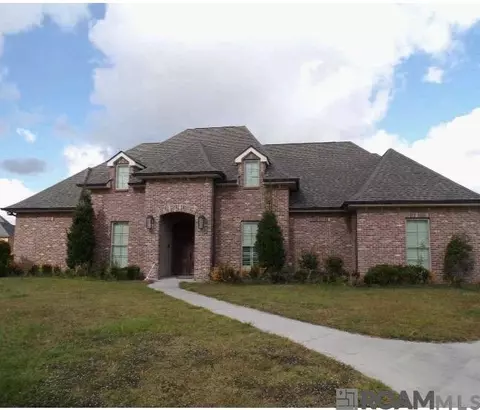 222 Ellington Dr, Thibodaux, LA 70301