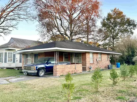 219 E Railroad St, Gonzales, LA 70737