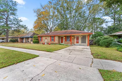 1713 Emmaline Dr, Baton Rouge, LA 70810