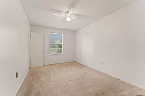 1713 Emmaline Dr, Baton Rouge, LA 70810