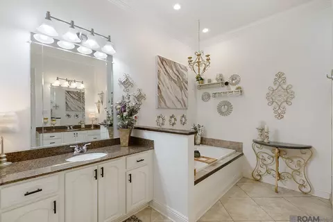 23815 Monarch Pt, Springfield, LA 70462 photo 11