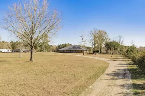 7705 Highway 10, Ethel, LA 70730