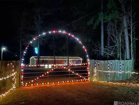 401 Montgomery Rd, Summit, MS 39666