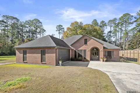 29601 Melanie St, Walker, LA 70785