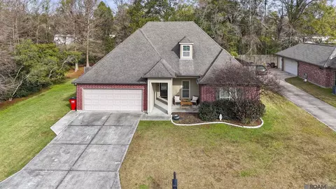38420 Rue Chateau Ave, Gonzales, LA 70737