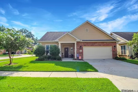 7111 Village Maison Ct # 17, Baton Rouge, LA 70809