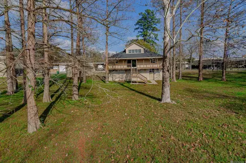 18210 Cooper St, Port Vincent, LA 70726