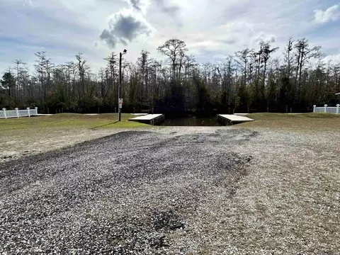 26265 Riverscape Dr, Springfield, LA 70462 photo 6
