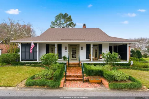 9510 Hunter Ct, Baton Rouge, LA 70809