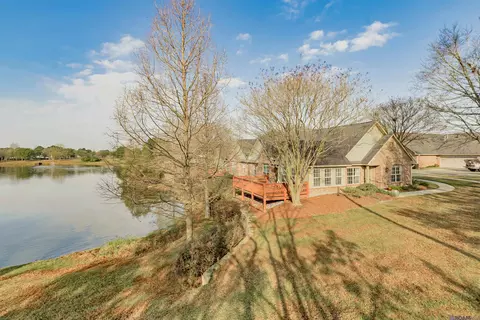 7111 Village Charmant # 170, Baton Rouge, LA 70809