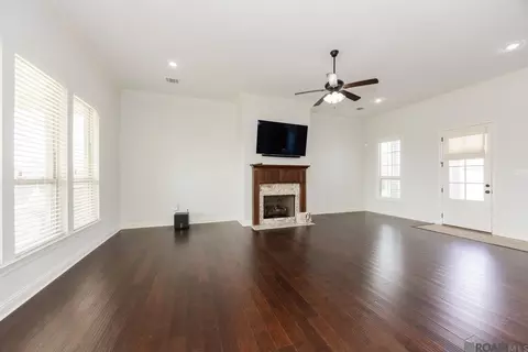 4001 Sandbar Dr, Addis, LA 70710 photo 4