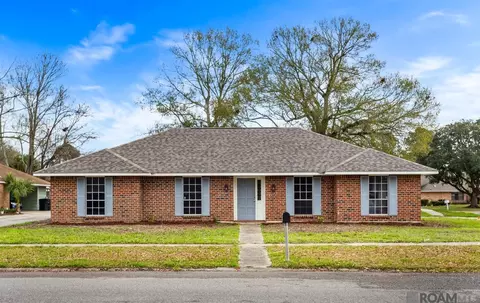 5745 Estelle Dr, Baton Rouge, LA 70817