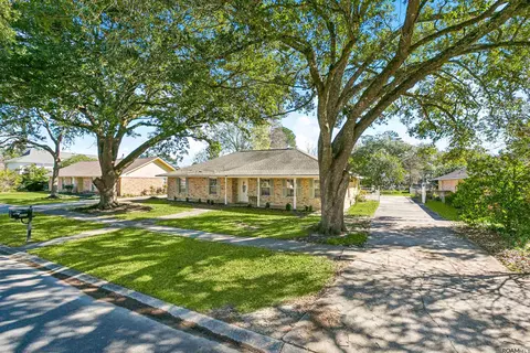 456 Rue De Laplace, Baton Rouge, LA 70810
