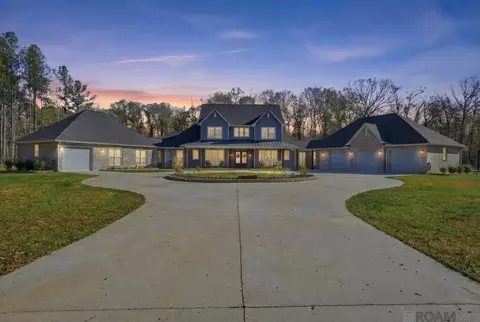 215 Burkett Ln, Denham Springs, LA 70706