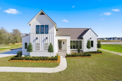 43256 Collyns Cv, Prairieville, LA 70769