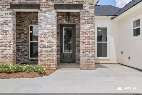 658 Night Heron Ln, Madisonville, LA 70447