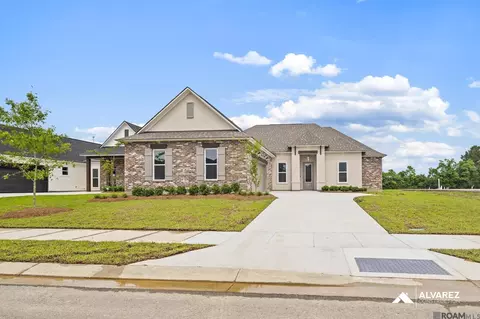 9939 Oak Colony Blvd, Baton Rouge, LA 70817