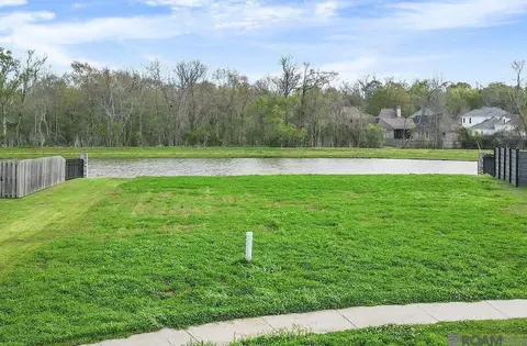 13527 Lexington Oaks Dr, Baton Rouge, LA 70810