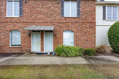 4000 Lake Beau Pre # 145, Baton Rouge, LA 70820