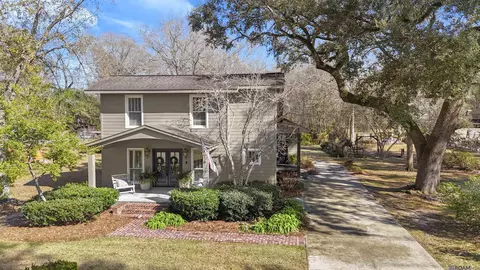 1385 Lobdell Ave, Baton Rouge, LA 70806