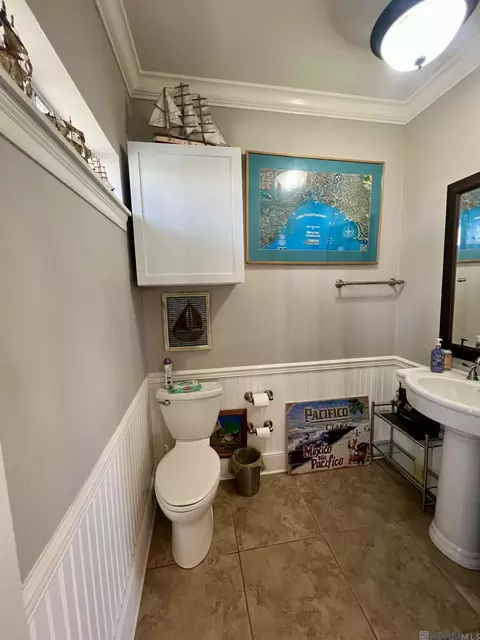 Bath - 32875 Rivergate Cir # 1, Springfield, LA 70462 photo 1 of 2