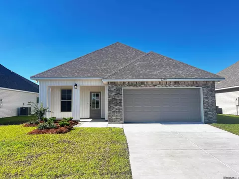 2250 Sherris Way, Port Allen, LA 70767