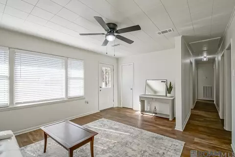 Entry Way - 2465 Ray Weiland Dr, Baker, LA 70714 photo 2 of 2