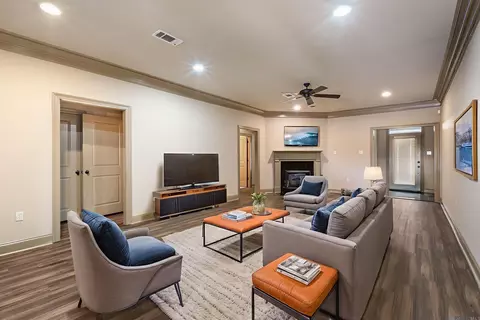 11110 W Boardwalk Dr # 54, Baton Rouge, LA 70816