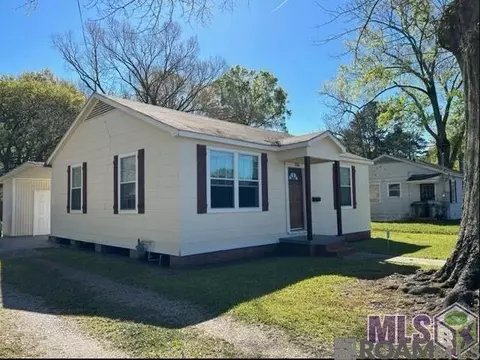 1068 Epperson St, Baker, LA 70714 photo 2