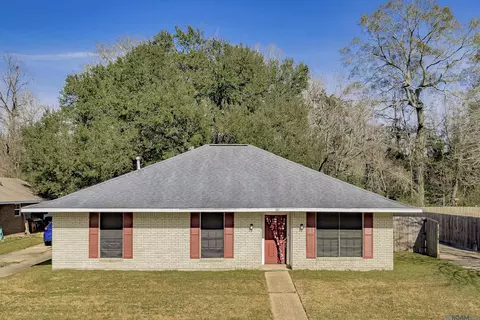 16827 Bristoe Ave, Baton Rouge, LA 70816