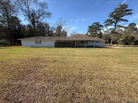 1771 N Woodcrest Ave, Denham Springs, LA 70726