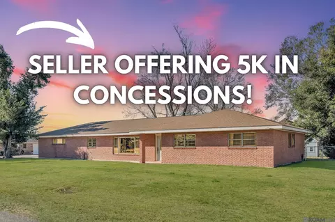 114 Four Point Dr, Raceland, LA 70394