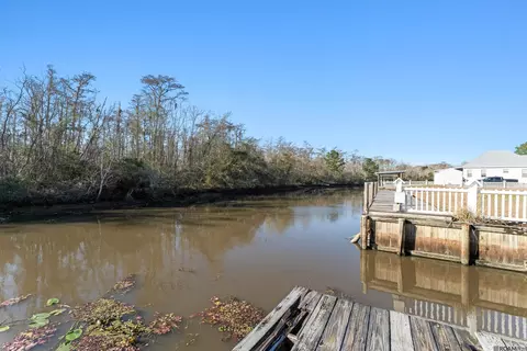 View/Area - 17097 Peace Point Dr, Springfield, LA 70462 photo 1 of 1