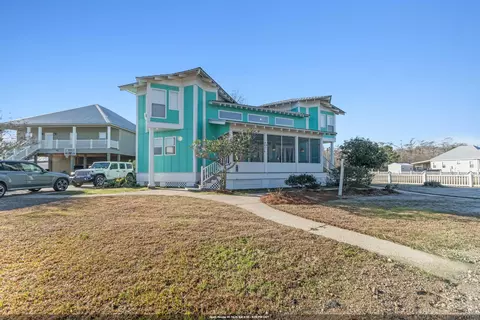 Exterior - 17097 Peace Point Dr, Springfield, LA 70462 photo 1 of 9