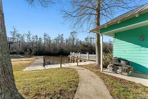Exterior - 17097 Peace Point Dr, Springfield, LA 70462 photo 10 of 12