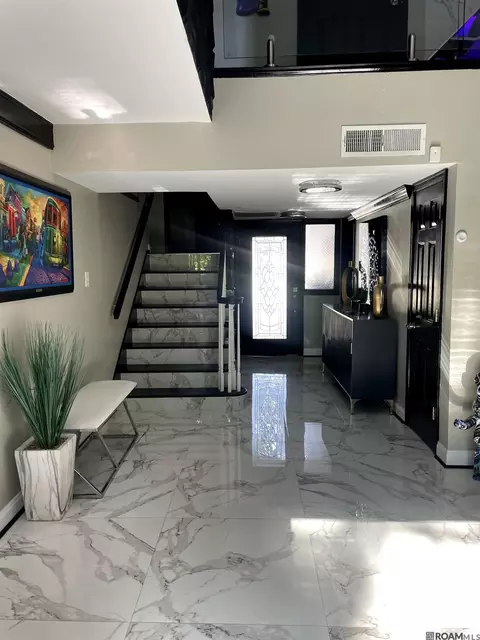 Entry Way - 50 Chamale Cove East Cv, Slidell, LA 70460 photo 2 of 4
