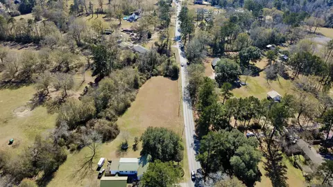 27090 La Hwy 1032, Denham Springs, LA 70726