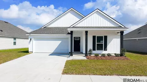 469 Miraval Ave, Zachary, LA 70791