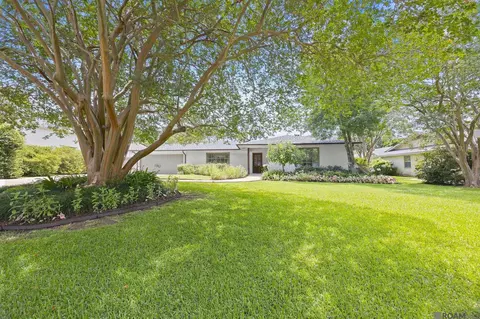 3055 Torrance Dr, Baton Rouge, LA 70809