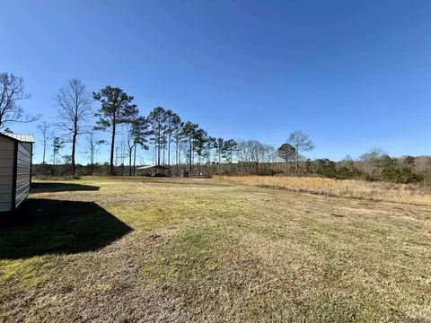 Exterior - 6101 Hancock Rd, Gloster, MS 39638 photo 7 of 13