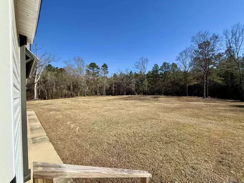 Exterior - 6101 Hancock Rd, Gloster, MS 39638 photo 12 of 13