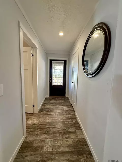 Entry Way - 6101 Hancock Rd, Gloster, MS 39638 photo 2 of 2