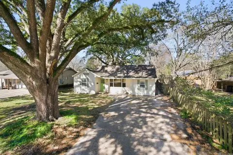 6061 Evans St, Baton Rouge, LA 70806