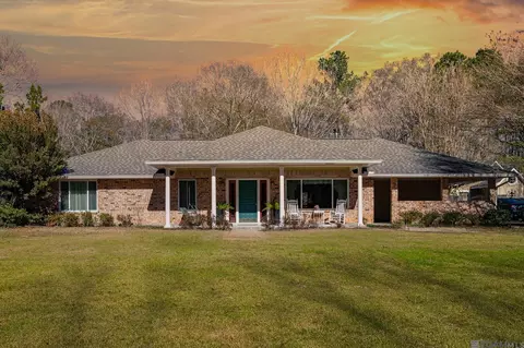 10777 Jacock Rd, Saint Francisville, LA 70775