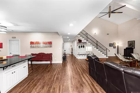 Entry Way - 14736 Chenal Rd, Jarreau, LA 70749 photo 1 of 2