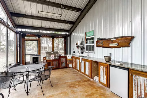 Exterior - 14736 Chenal Rd, Jarreau, LA 70749 photo 11 of 11