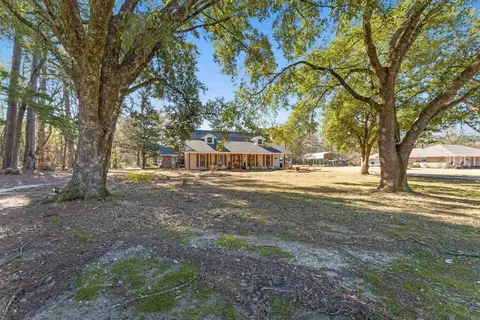 Exterior - 12944 Pleasant Rdg, Walker, LA 70785 photo 2 of 14