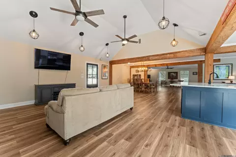 Entry Way - 12944 Pleasant Rdg, Walker, LA 70785 photo 1 of 5
