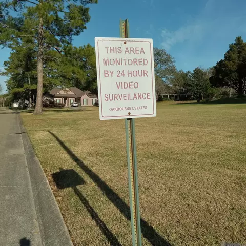 3605 E Simcoe St, Lafayette, LA 70501 photo 2