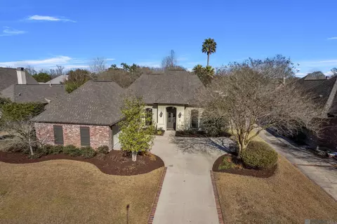 15223 Lockett Ln, Baton Rouge, LA 70810